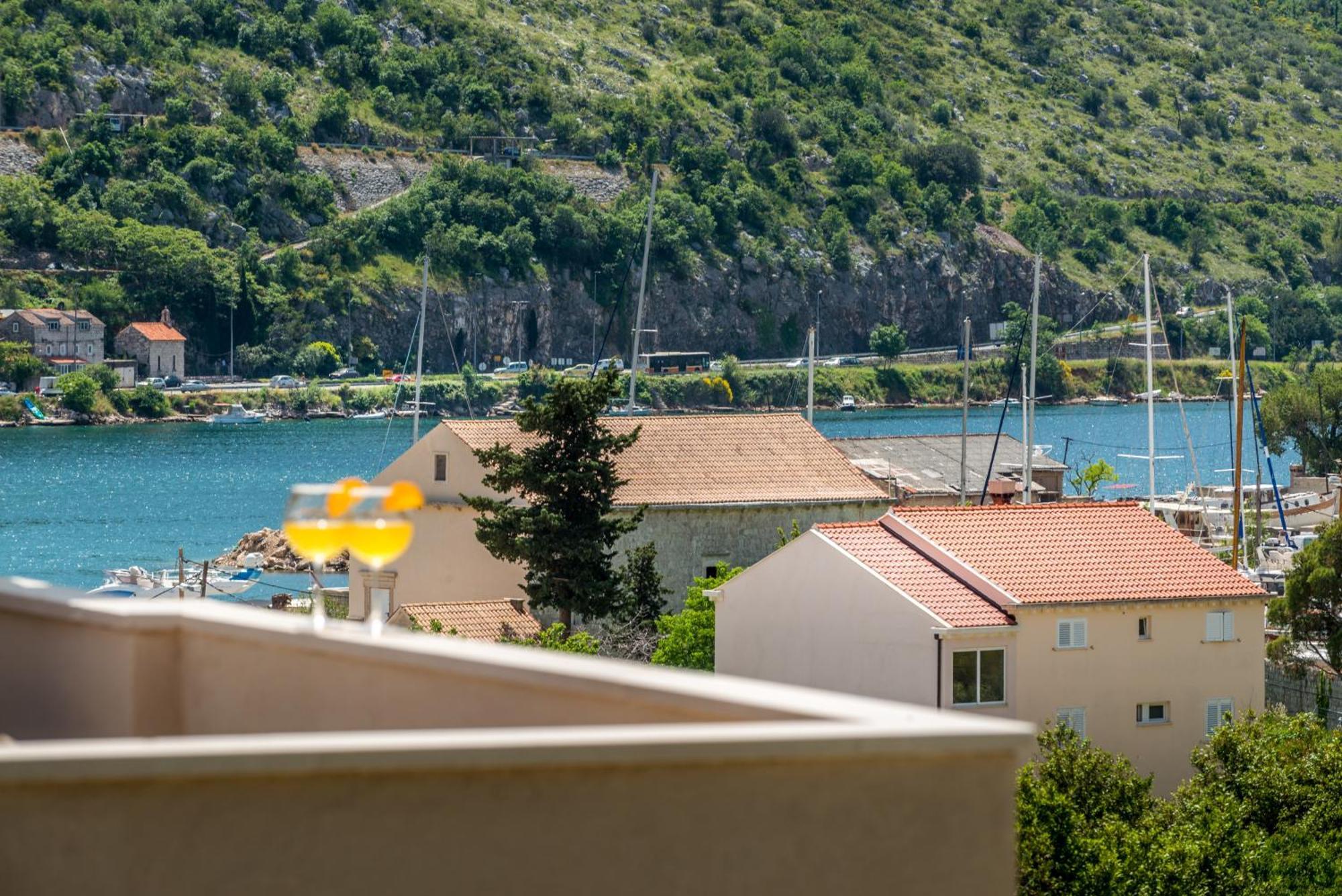 Apartments Du Lux Mokosica Exterior photo